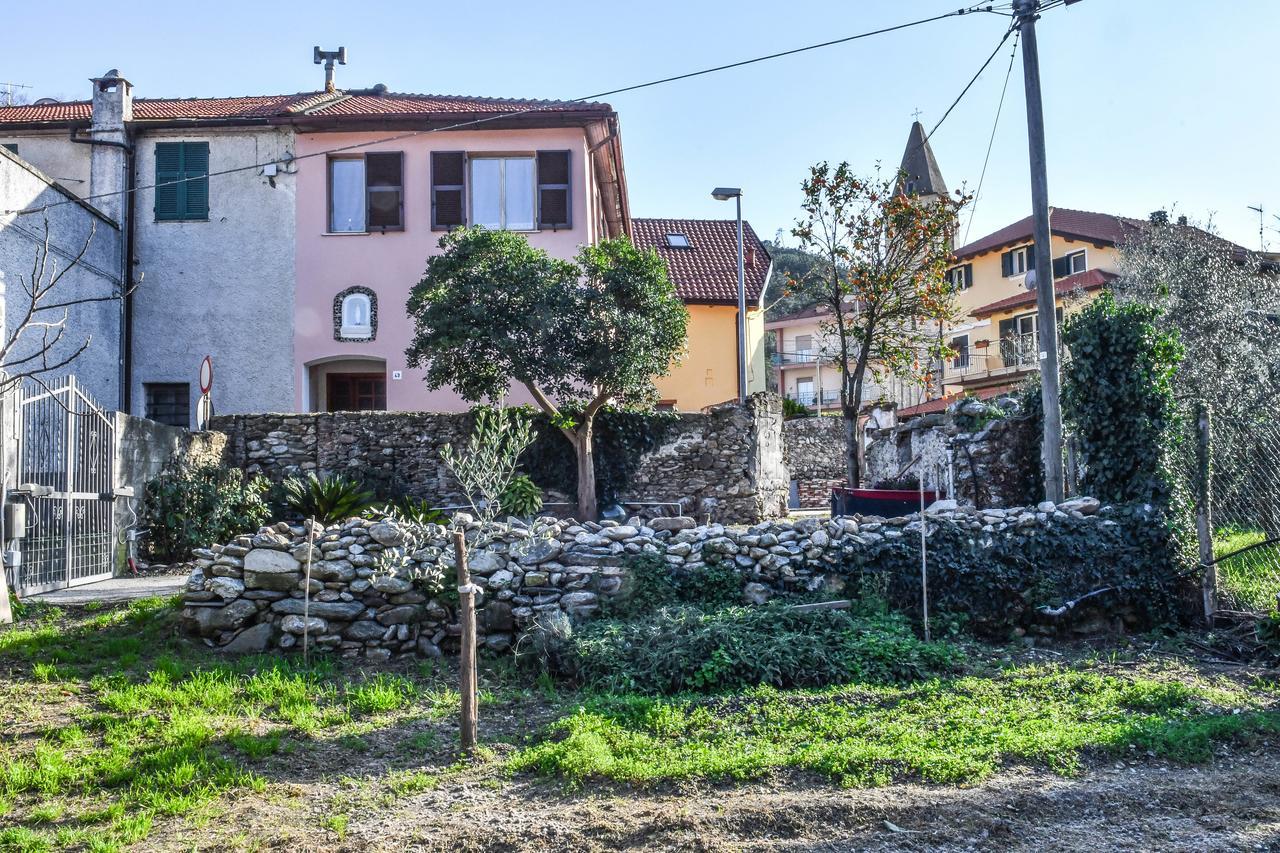 La Terra Di Mingo Bed & Breakfast Vado Ligure Dış mekan fotoğraf