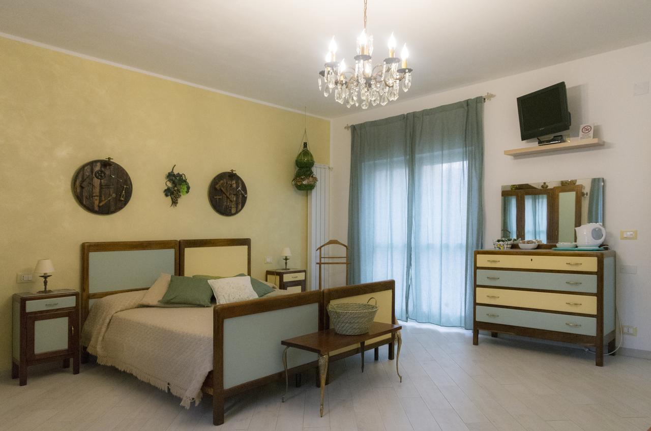 La Terra Di Mingo Bed & Breakfast Vado Ligure Dış mekan fotoğraf