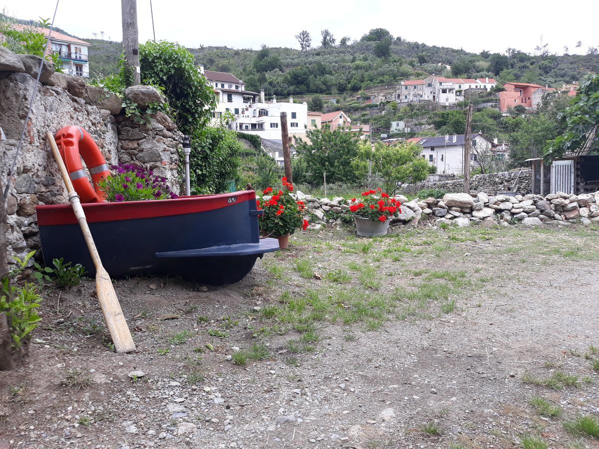 La Terra Di Mingo Bed & Breakfast Vado Ligure Dış mekan fotoğraf