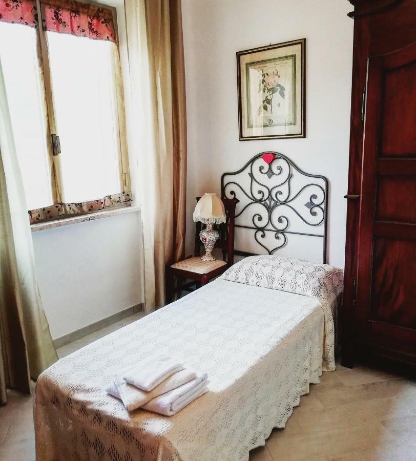 La Terra Di Mingo Bed & Breakfast Vado Ligure Dış mekan fotoğraf